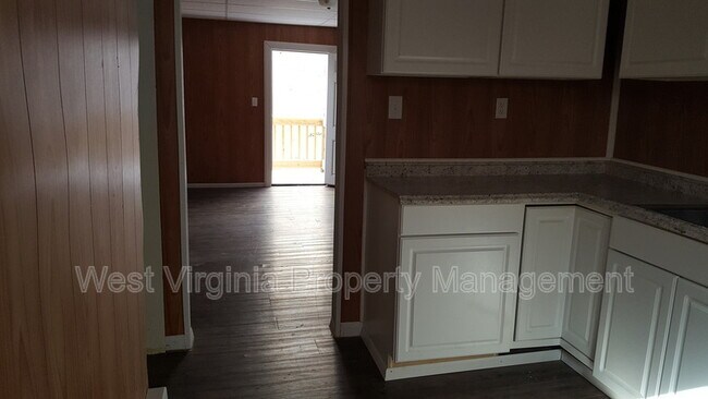 Building Photo - 237 S Heber St