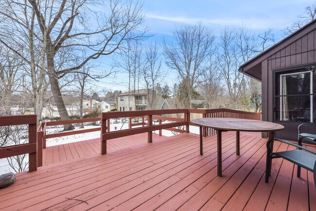 Photo - 721 Cornell Rd House