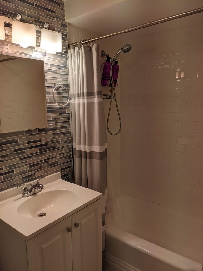 Foto del edificio - 230 Beacon St