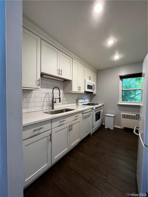 Foto principal - 5906 Spencer Ave