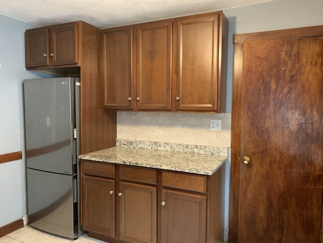 Building Photo - 10 Appleton Pl