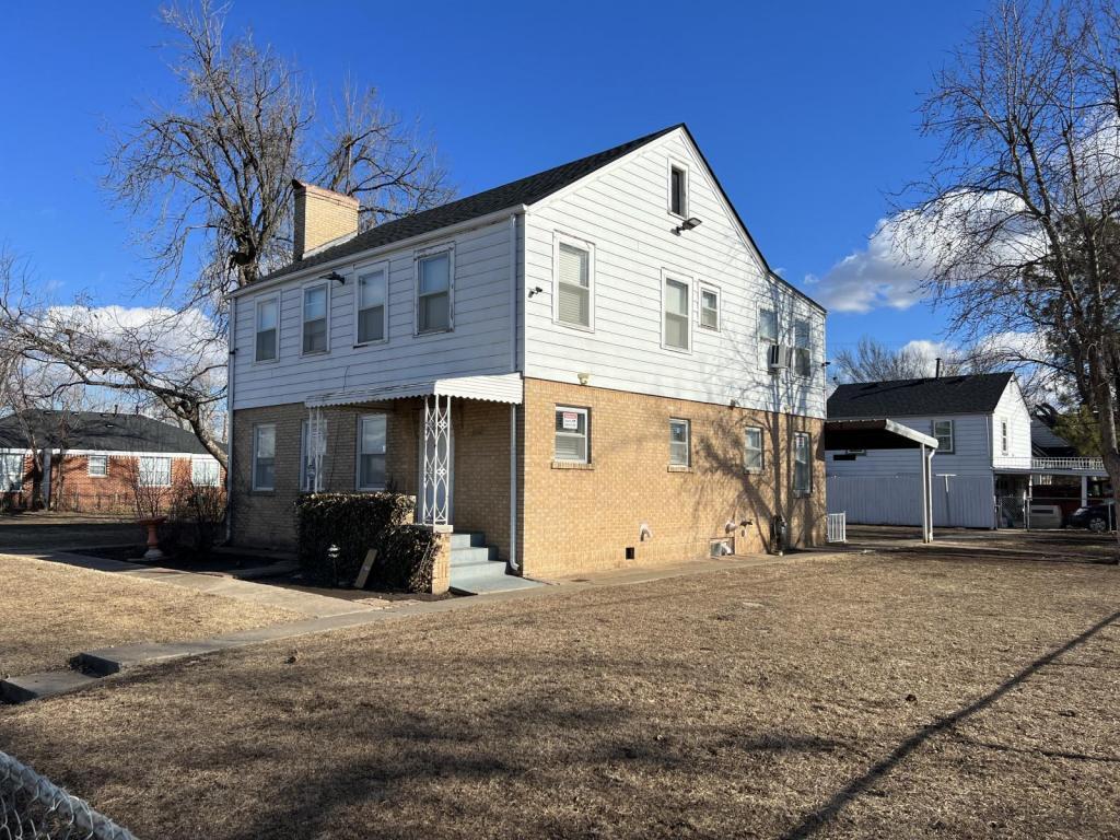 Primary Photo - 1720 Exchange Ave