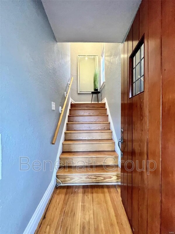 Building Photo - 7354 Amherst Ave