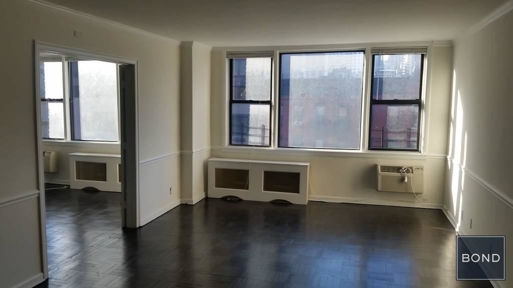 Foto principal - 500 E 87th St