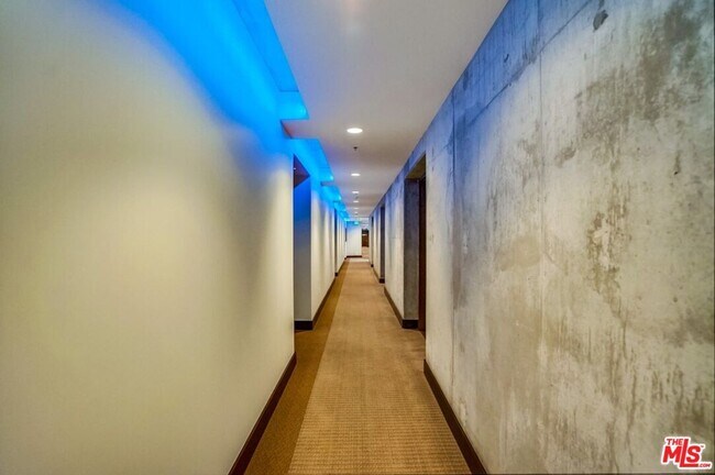 Foto del edificio - 1100 S Hope St