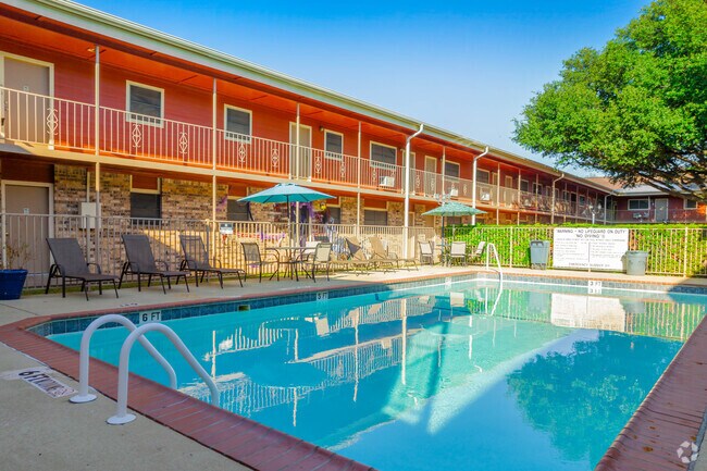 Piscina - Windmill Park Apartment Homes