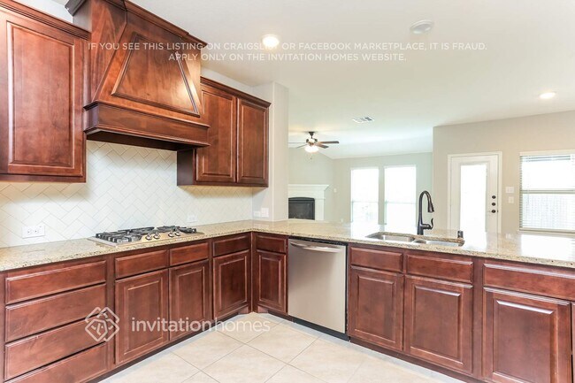Building Photo - 3217 Larkin Ln