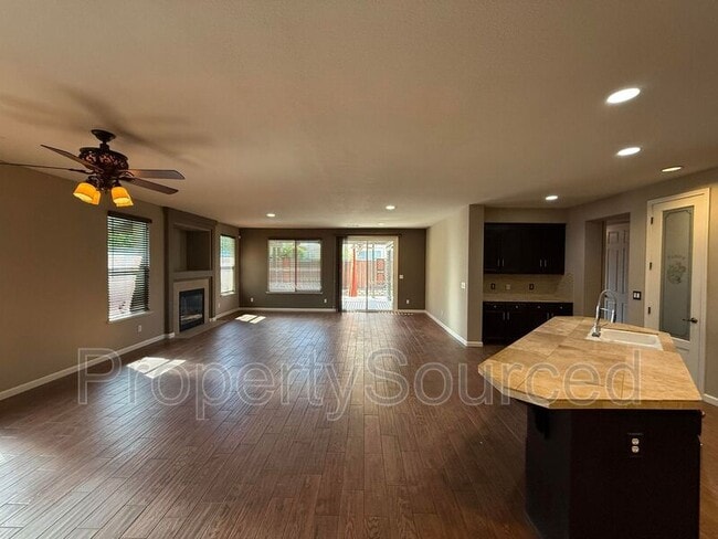 Foto del edificio - 764 Homestead Ave
