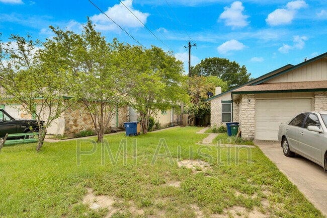 Building Photo - 925 Fieldwood Dr
