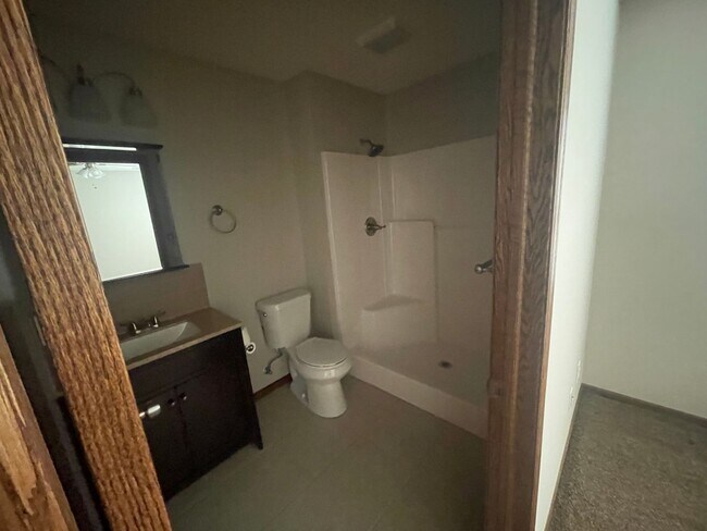 Foto del edificio - 305 N Dogwood