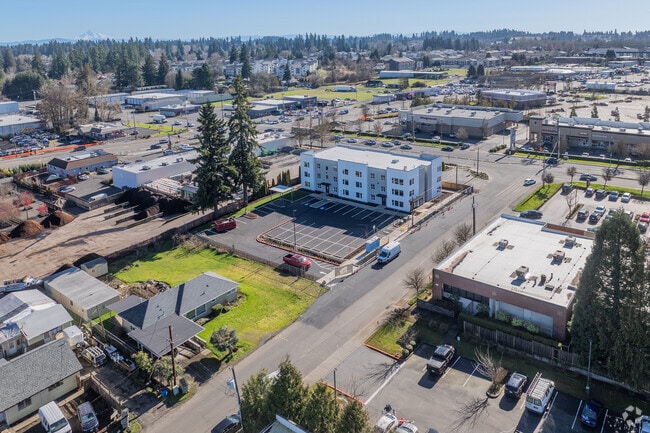 Community Context - Northwest 99 Apartments