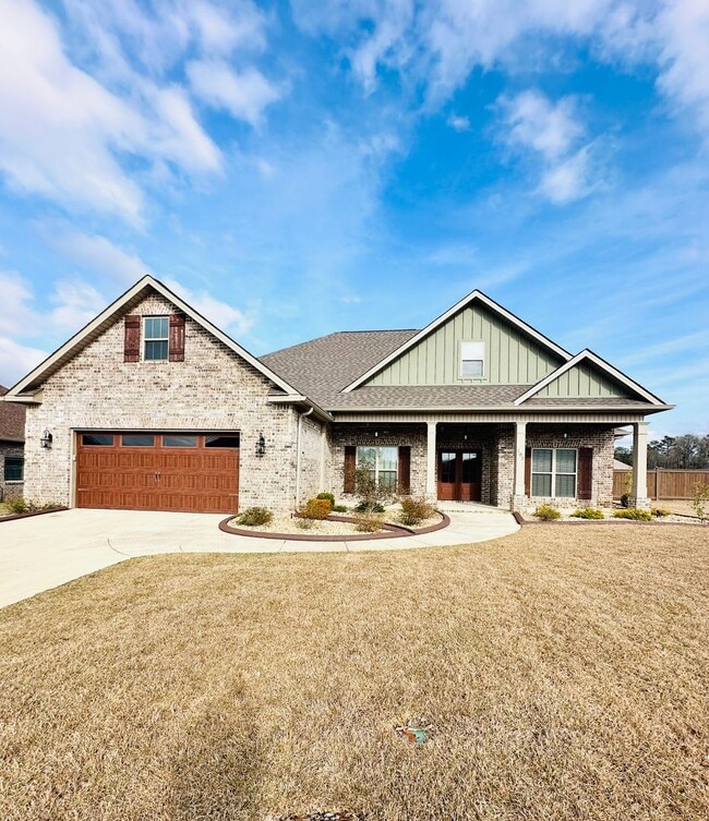 Building Photo - 102 Twisted Laurel Ln