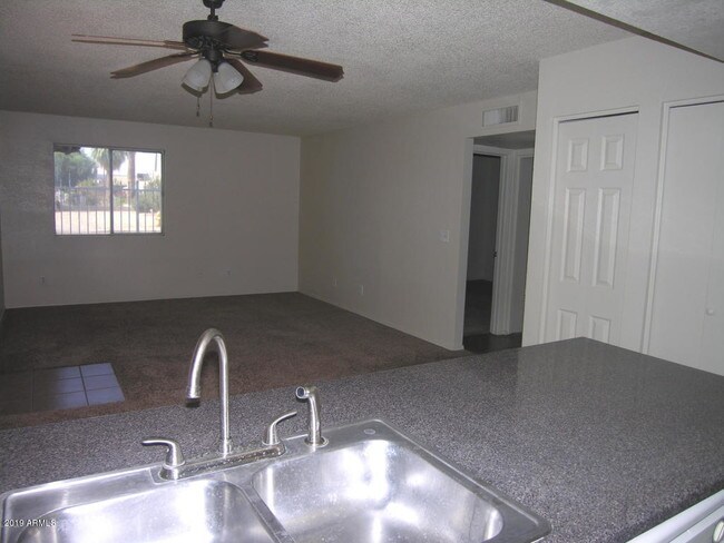 Building Photo - 6657 N 27th Ave