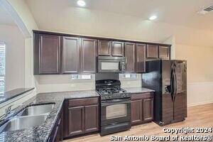 Foto del edificio - 474 Melody Wind