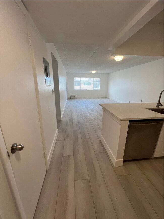 Foto del edificio - 4500 N Flagler Dr