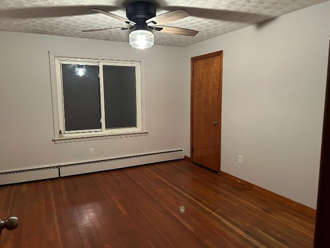 Foto del edificio - 34 Saybrook Rd