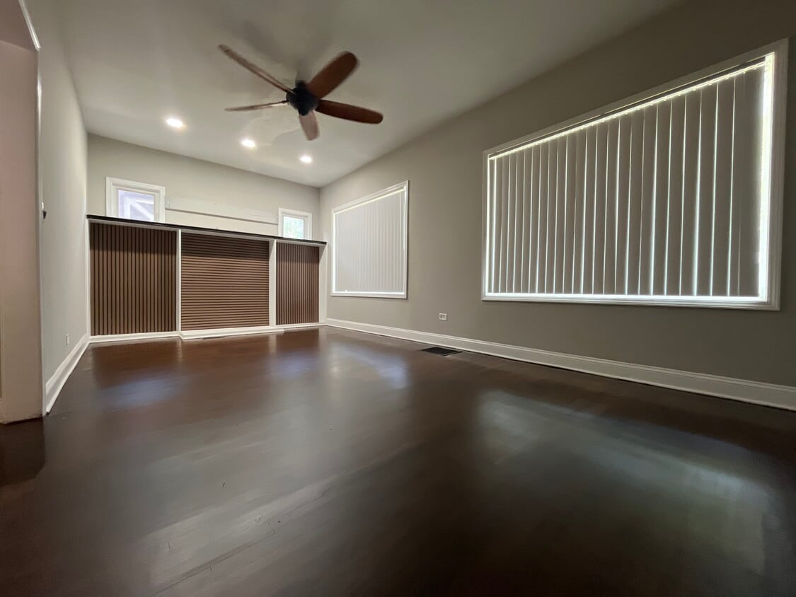 Living Room - 7540 S Wabash Ave