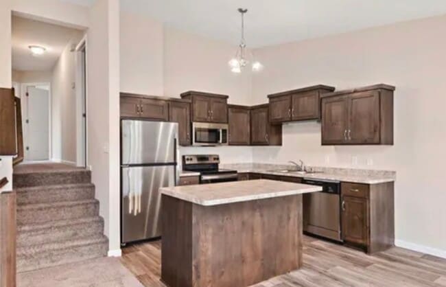 Building Photo - 25592 5th St W