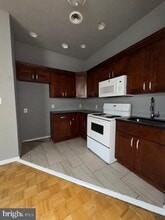 Building Photo - 4254 Parkside Ave