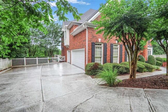 Building Photo - 415 Autry Mill Cir