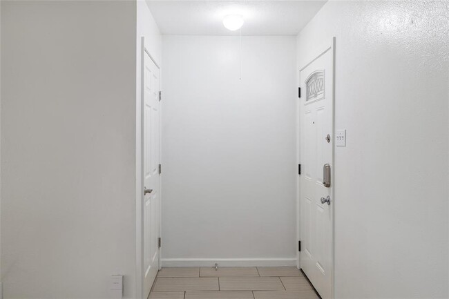 Foto del edificio - 2718 St Edwards Cir