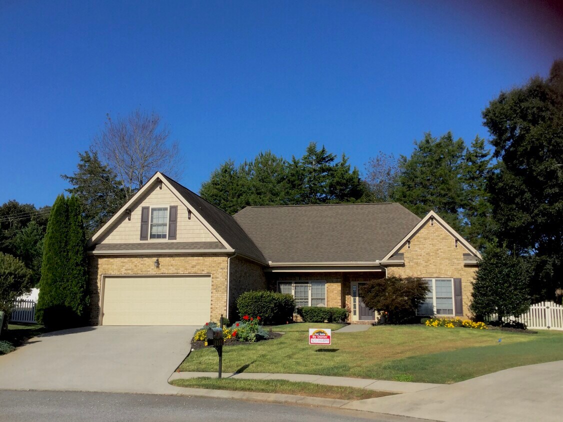 7585 Hampstead Hall Dr, Ooltewah, TN 37363 House Rental in Ooltewah