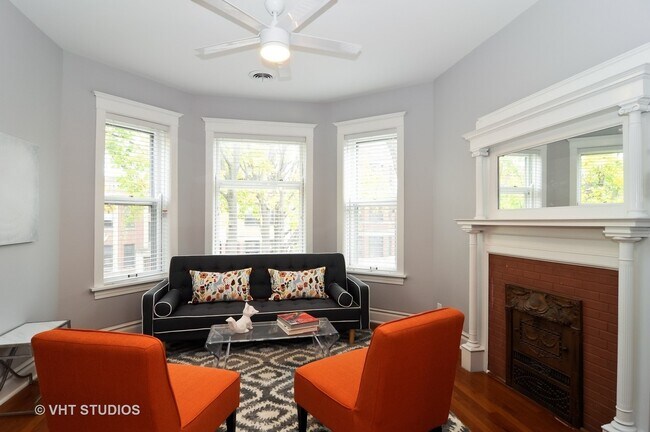 Foto del edificio - 1052 N Leavitt St