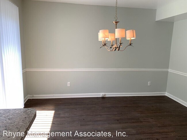 Building Photo - 2 br, 1.5 bath House - 2400 New Hope Churc...