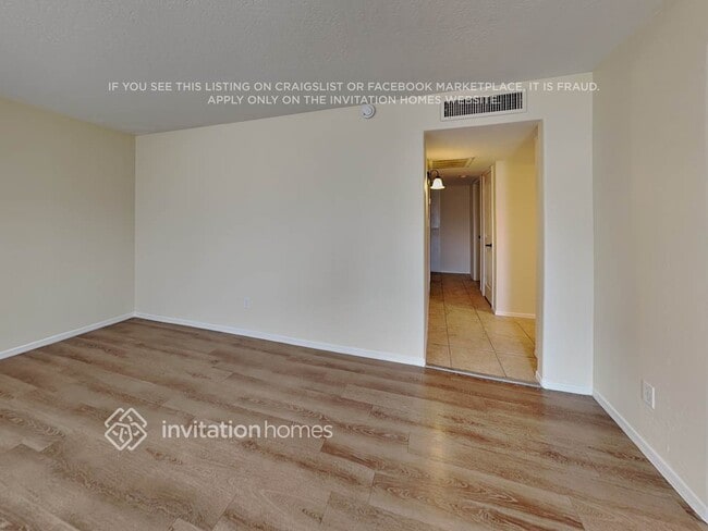 Building Photo - 14844 N 24th Pl