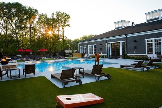 Building Photo - Hudson Square Apartments