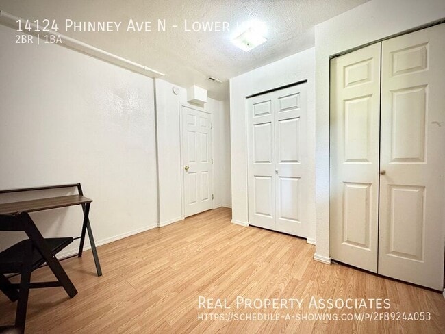 Foto del edificio - 14124 Phinney Ave N