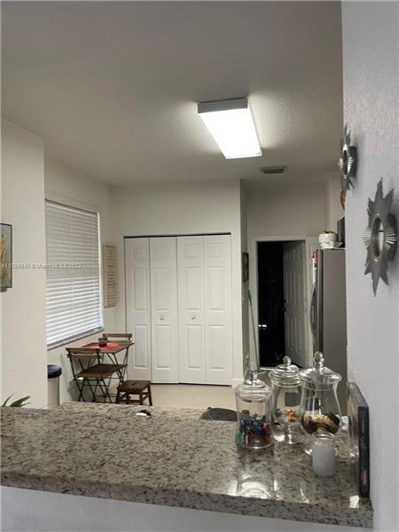 Building Photo - 4113 Forest Dr