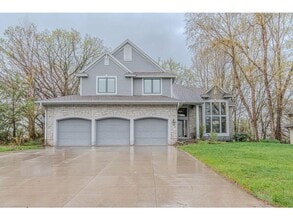 Building Photo - 13856 Essex Trail