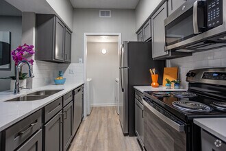 1BR, 1BA - A1 - Kitchen - The Dayton