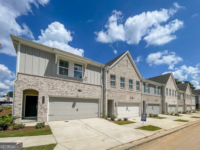 Foto del edificio - 3960 Denton Dr