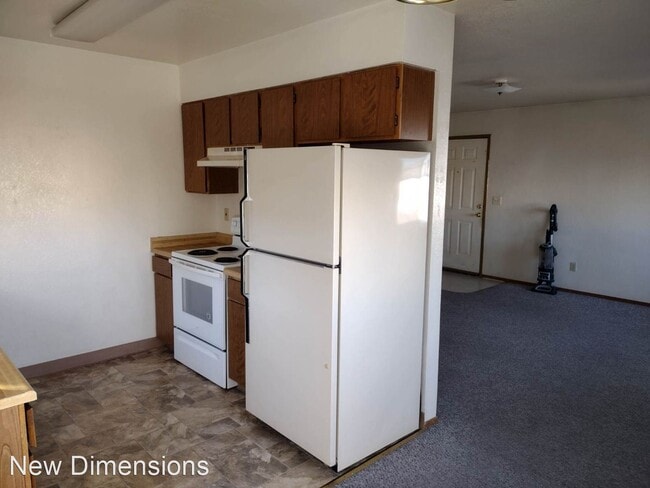 Building Photo - 2 br, 1 bath House - 565 Timothy Way