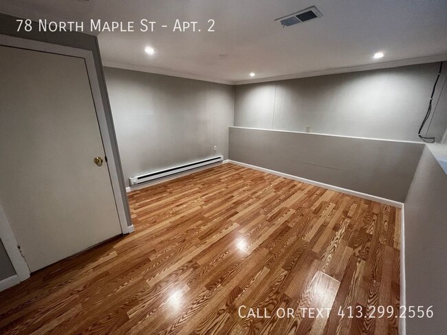 Building Photo - Updated Two Bedroom, Hadley Apartment with...