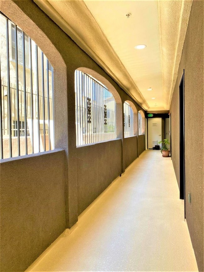Interior Photo - Holt Luxury Investments LLC