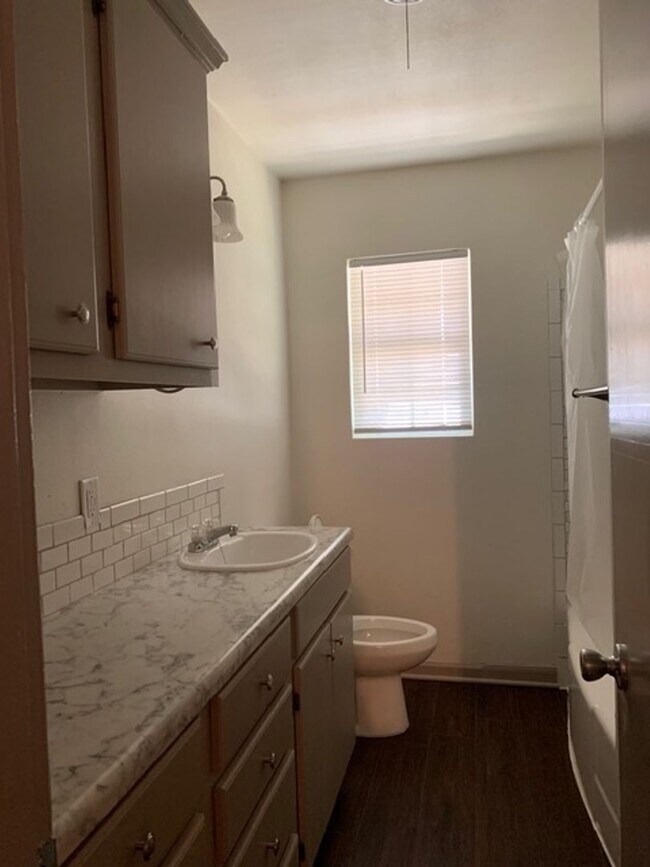 Foto del edificio - 1400 Glendale St