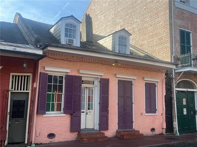 Building Photo - 824 Bourbon St