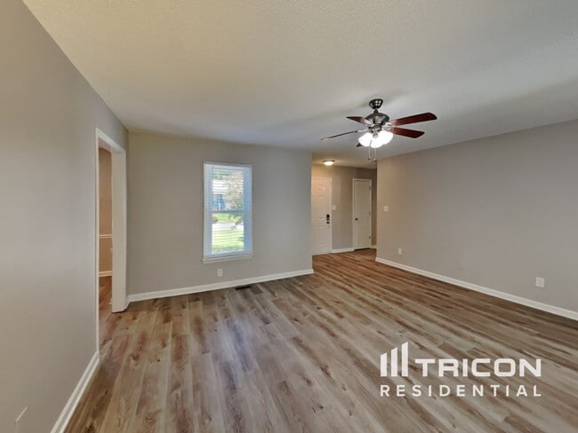 Building Photo - 5404 Trenburg Ct