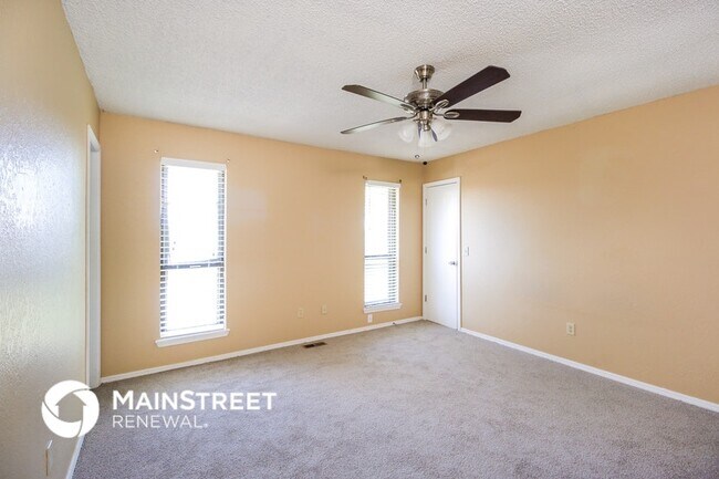 Foto del edificio - 11041 N Eagle Ln