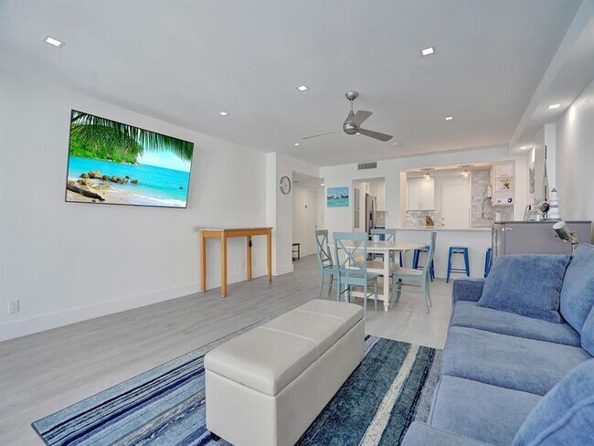 Building Photo - 3430 Galt Ocean Dr