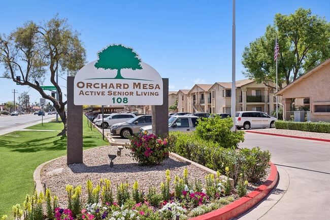 Building Photo - Orchard Mesa