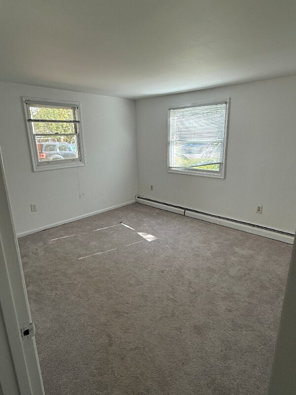 Foto del edificio - 2224 Montgomery Ave
