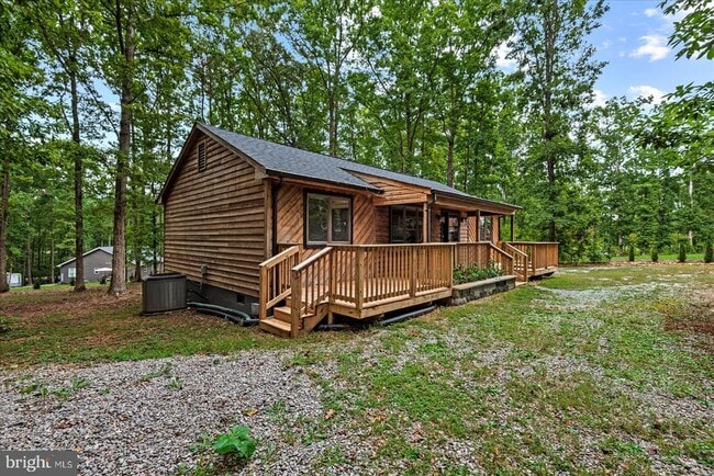Building Photo - 65 Wades Run