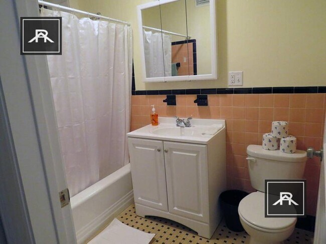 Building Photo - 2 bedroom in Brookline MA 02446