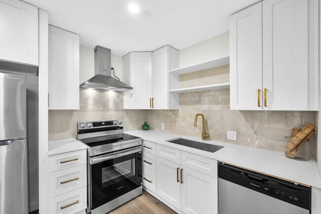 Building Photo - 2012 Brun St