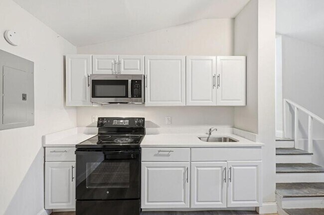 Foto del edificio - 4158 Trout River Blvd