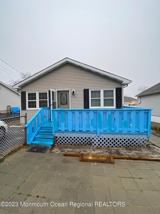 2008 Teakwood Rd, Toms River, NJ 08753 House Rental in Toms River, NJ